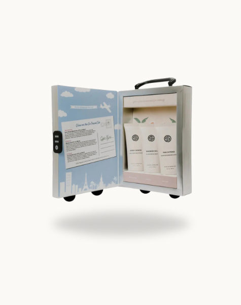 Glow On The Go Travel Set